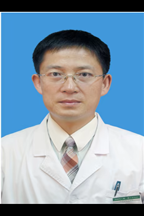 何泽